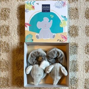 Doudou et Compagnie Elephant Baby Booties